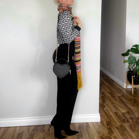 Pattern Crop Sweater - Picture 2 of 2